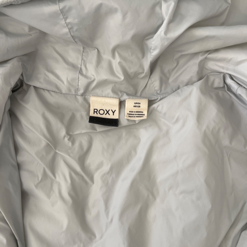 Roxy Lightweight, Hooded, Puffer Jacket - image 3